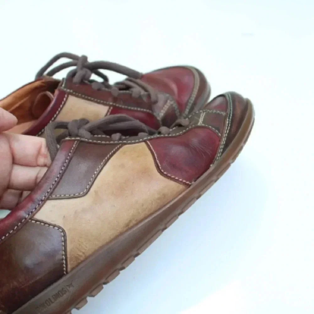 Pikolinos leather sneakers
